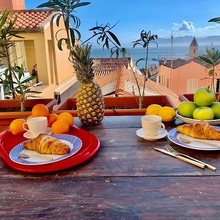 Oasi Urbana Con Terrazza E Vista Daire Cagliari Dış mekan fotoğraf